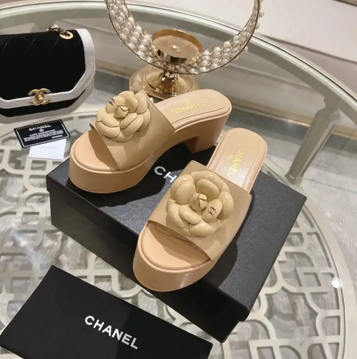 hype Chanel Slippers