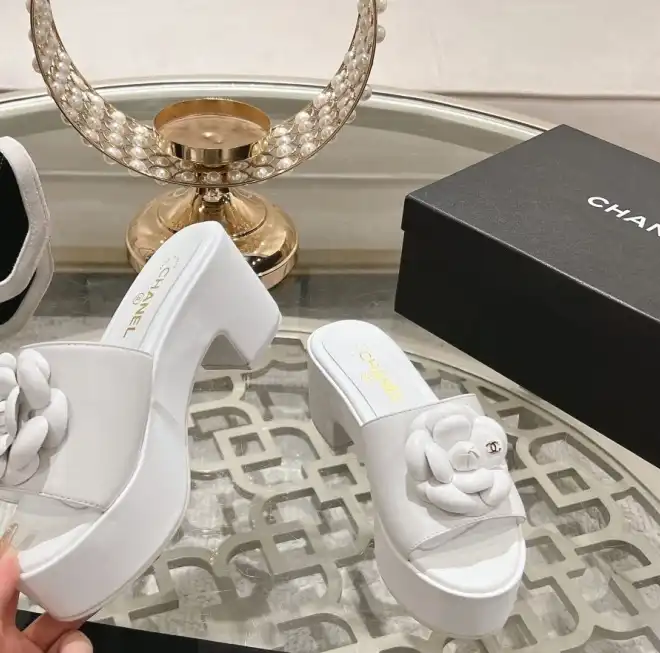 hype Chanel Slippers