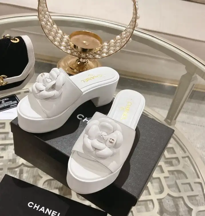 hype Chanel Slippers