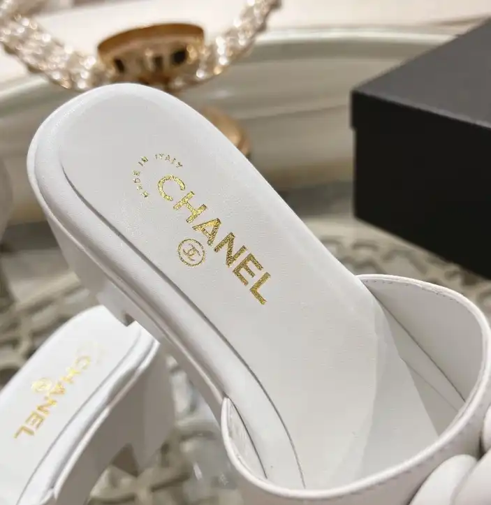 hype Chanel Slippers