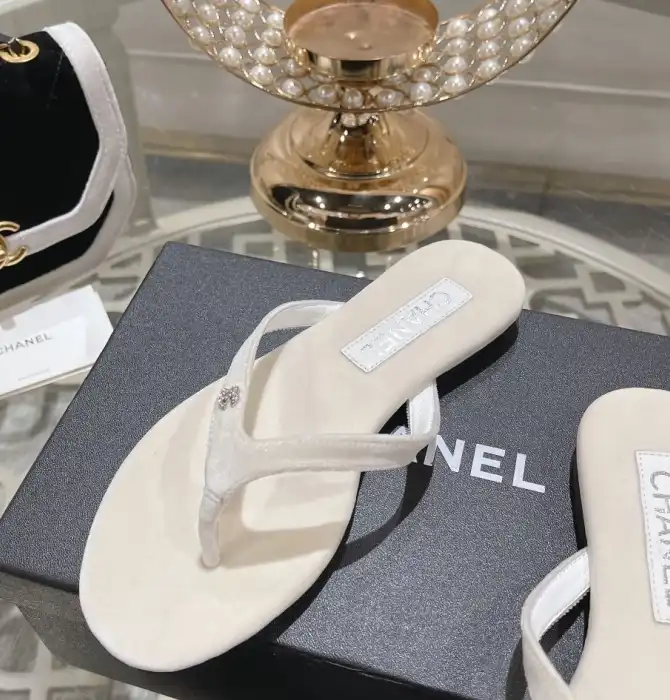 hype Chanel Slippers