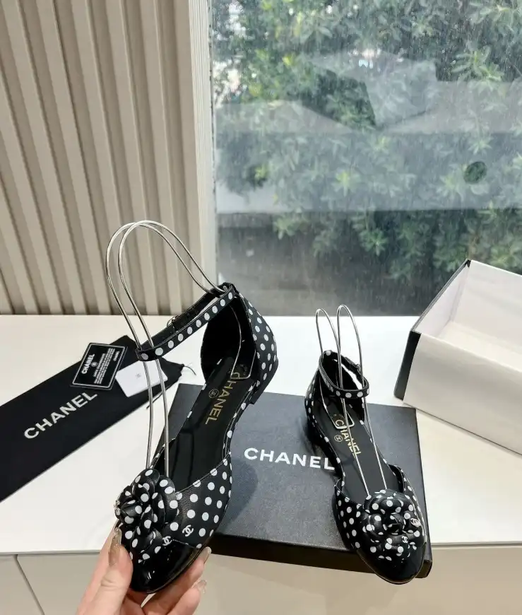 hype Chanel Sandals