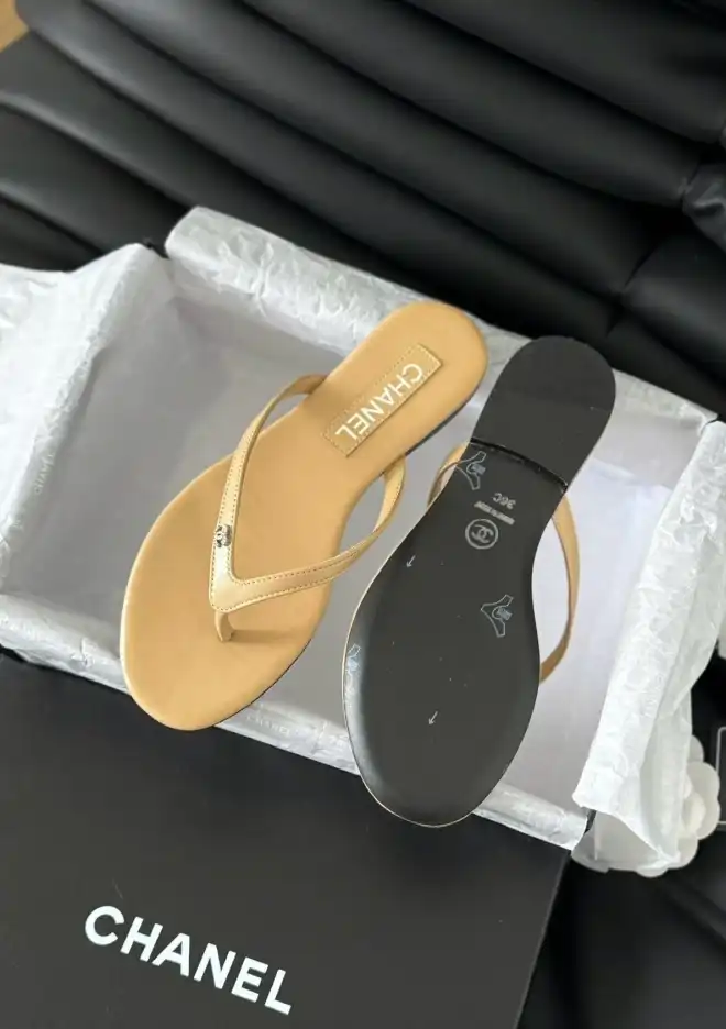 hype Chanel Slippers