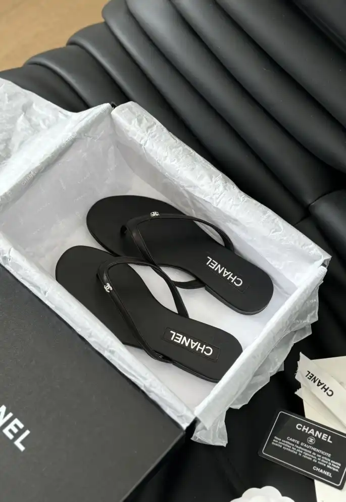 hype Chanel Slippers