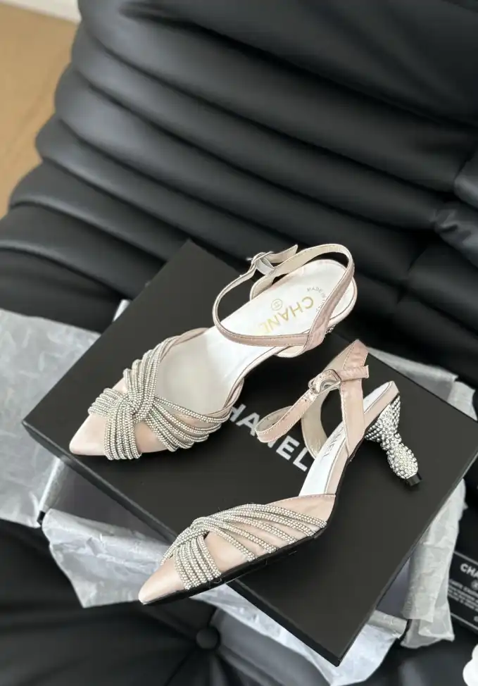 hype Chanel High Heels