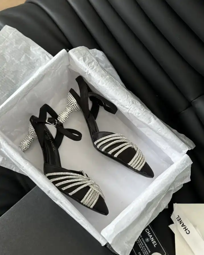 hype Chanel High Heels