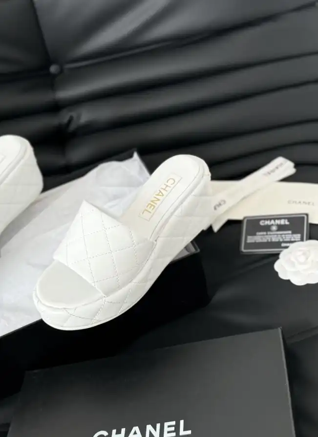 hype Chanel Slippers