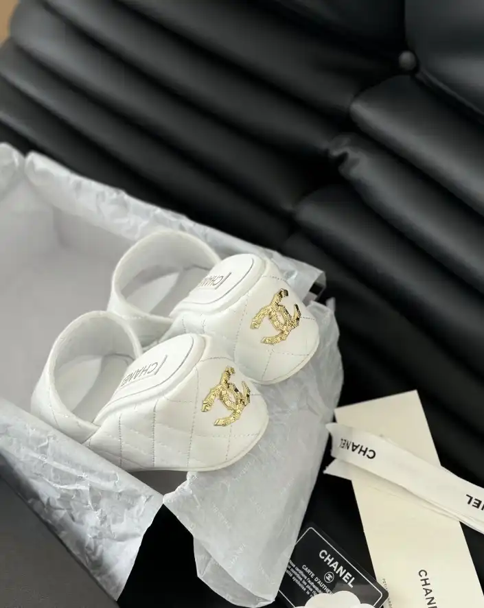 hype Chanel Slippers