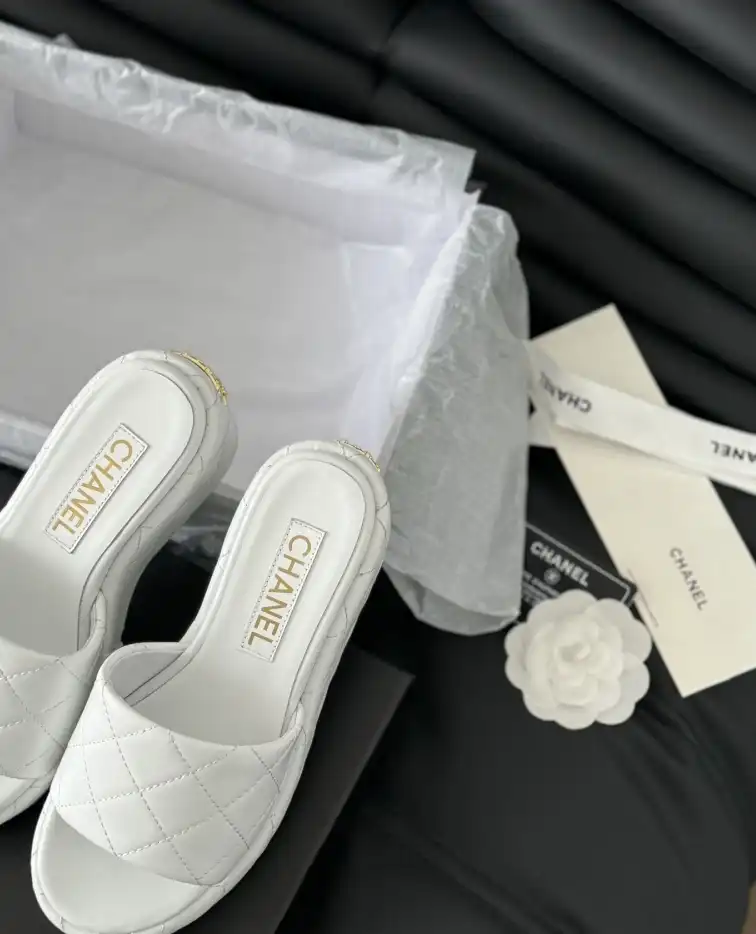 hype Chanel Slippers