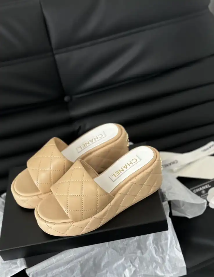 hype Chanel Slippers