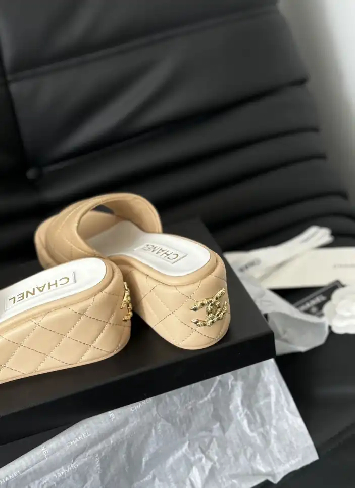 hype Chanel Slippers