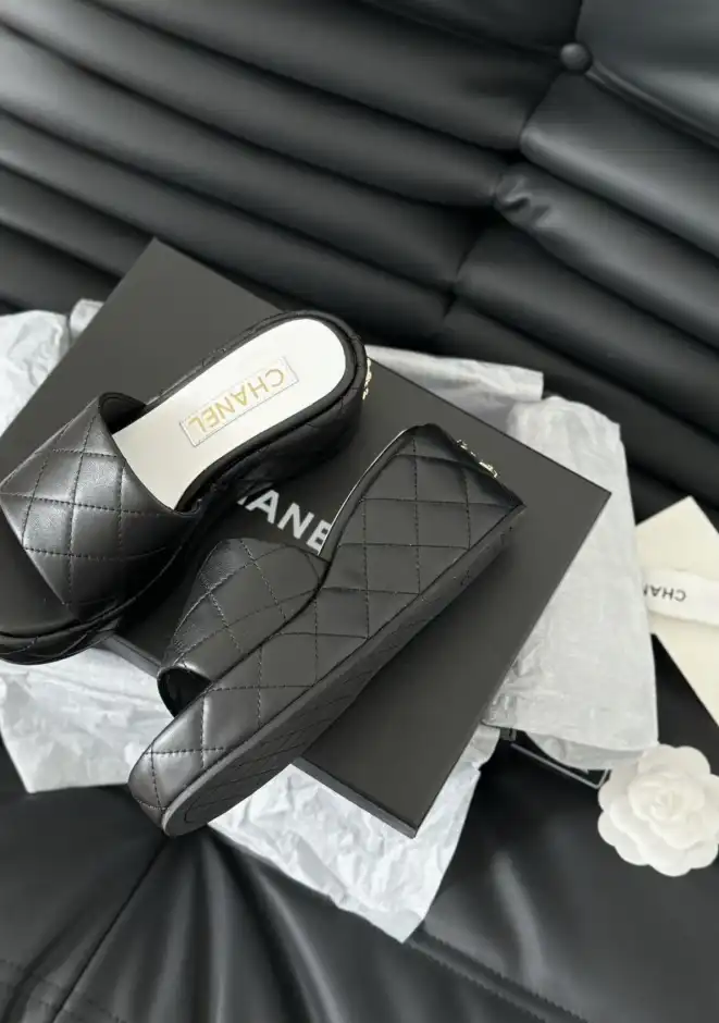 hype Chanel Slippers