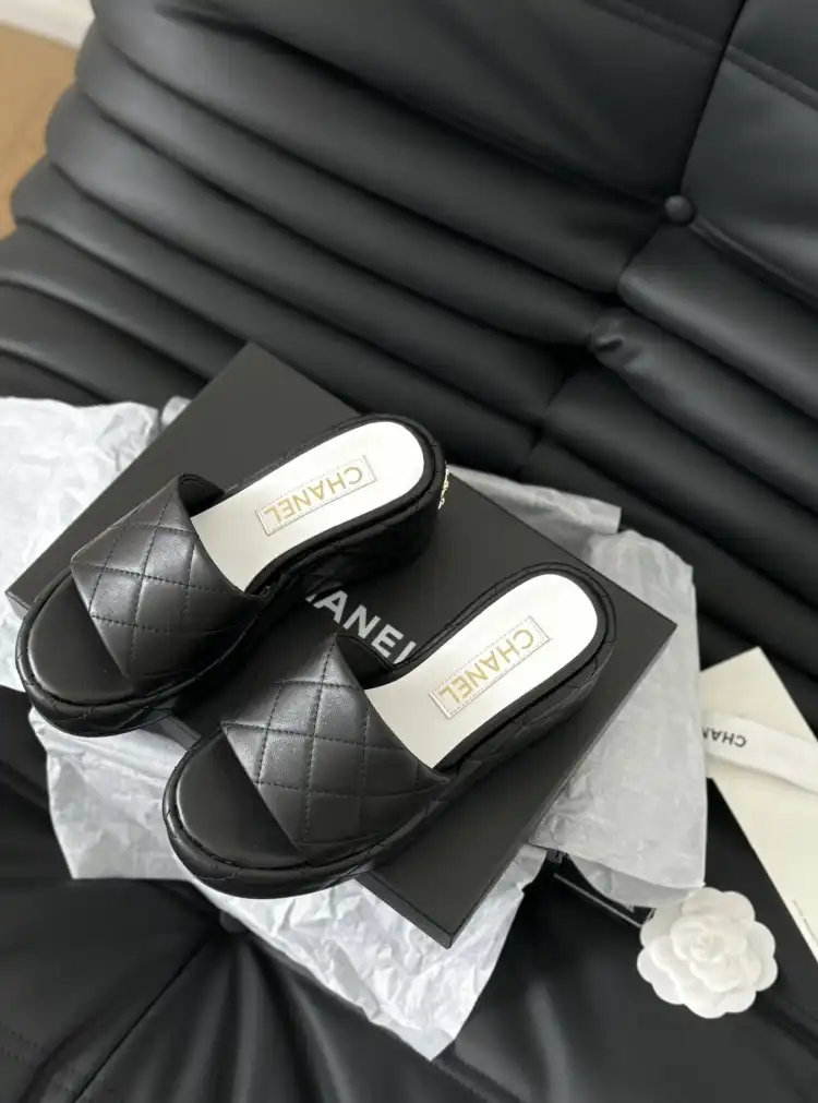 hype Chanel Slippers