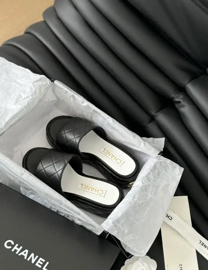 hype Chanel Slippers