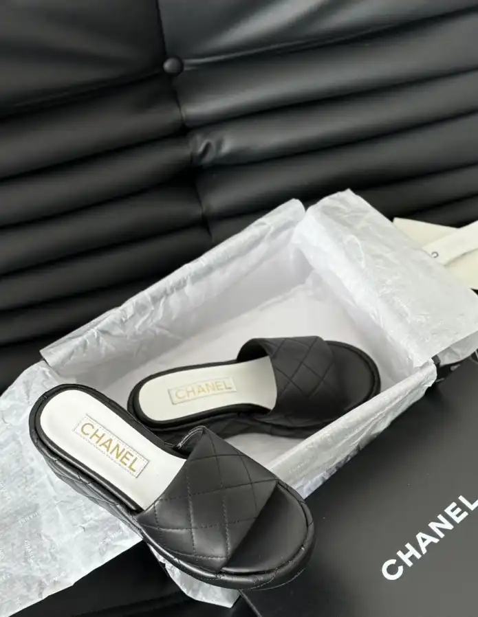 hype Chanel Slippers