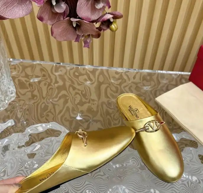 hype Valentino Slippers