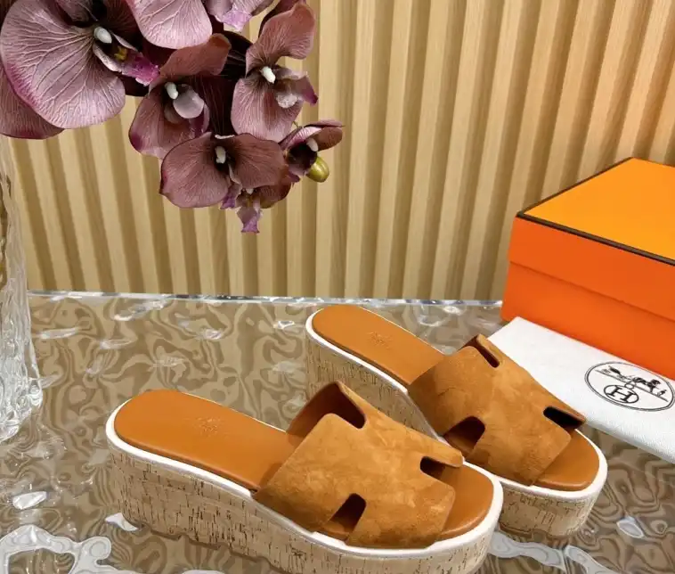 hype Hermes Slippers