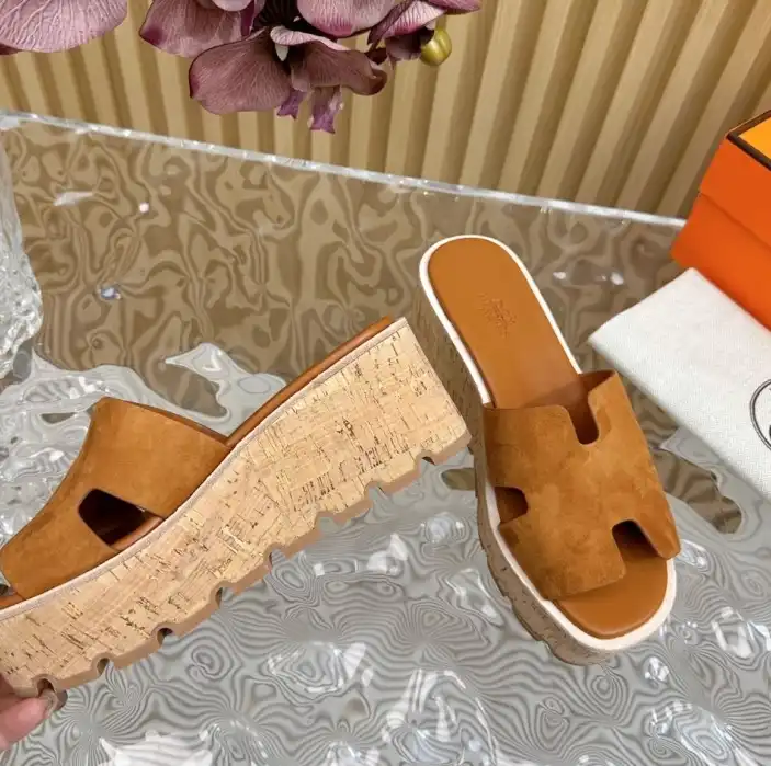 hype Hermes Slippers