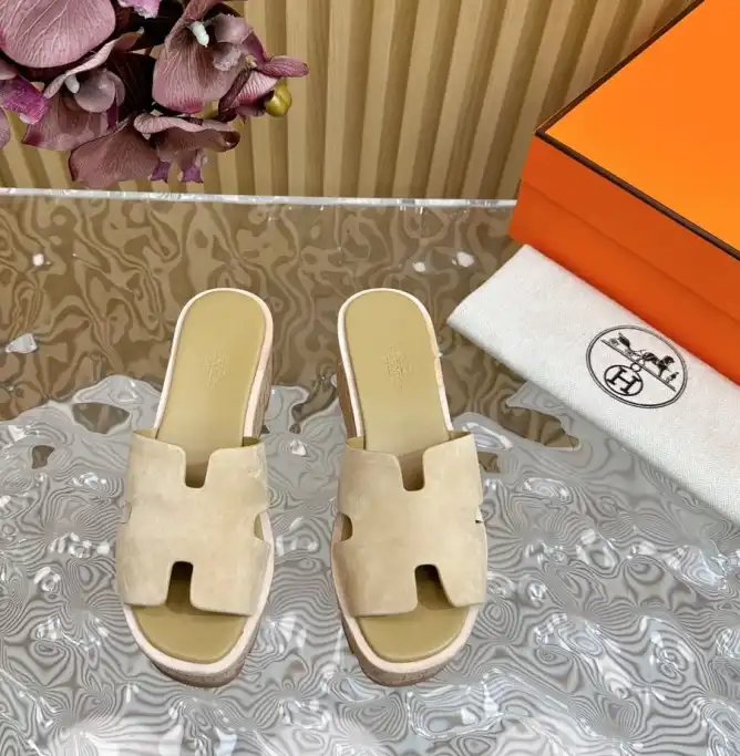 hype Hermes Slippers