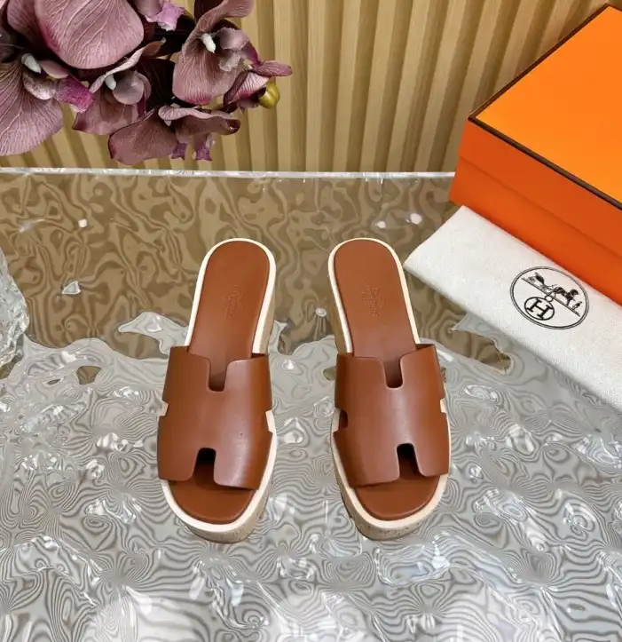 hype Hermes Slippers