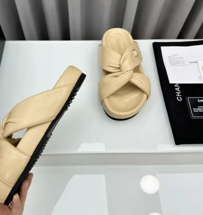 hype Chanel Slippers