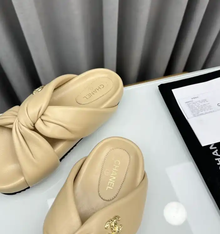 hype Chanel Slippers