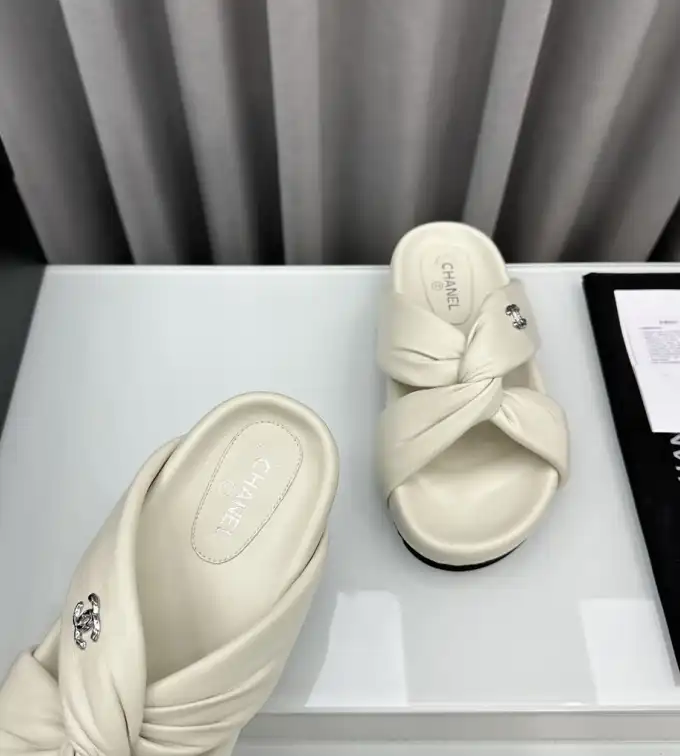 hype Chanel Slippers