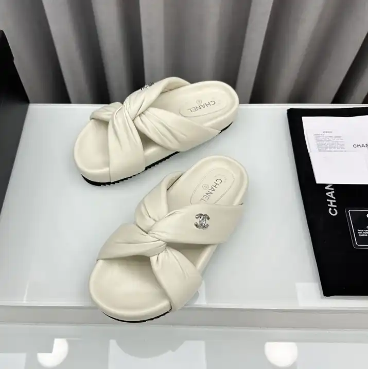 hype Chanel Slippers