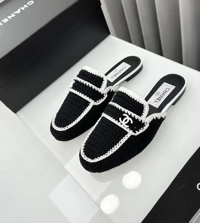 hype Chanel Slippers