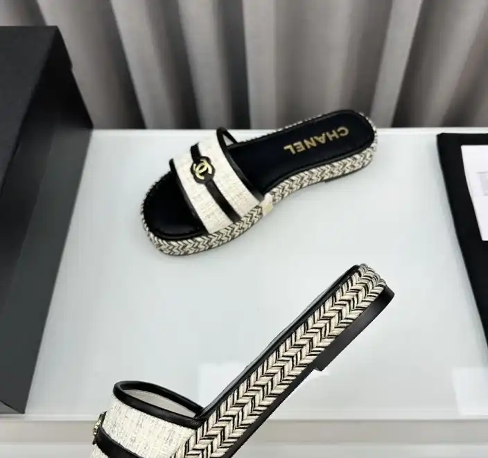 hype Chanel Slippers