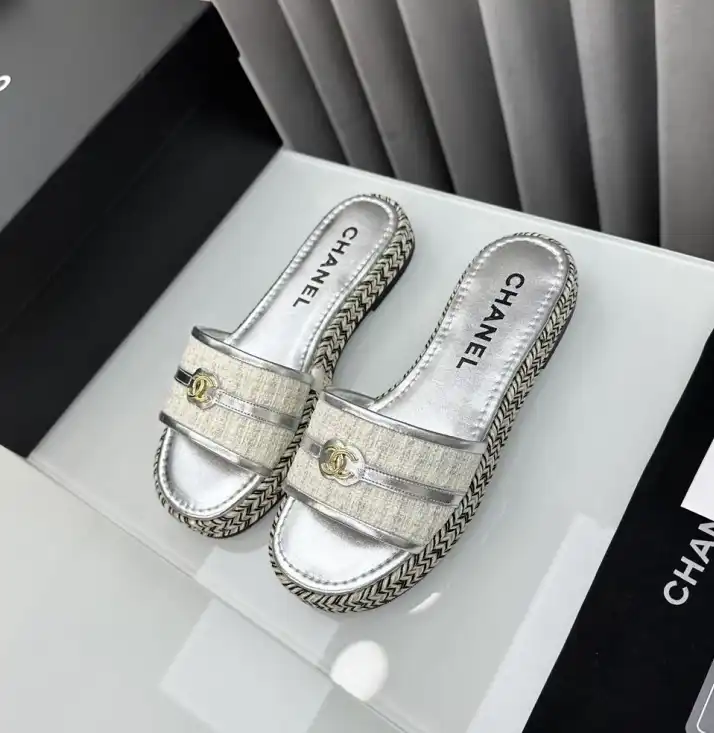 hype Chanel Slippers