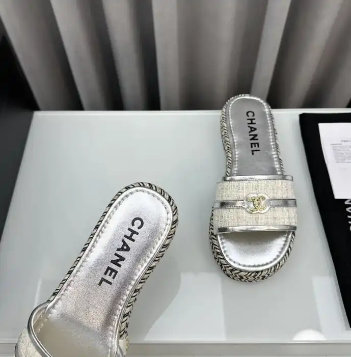 hype Chanel Slippers