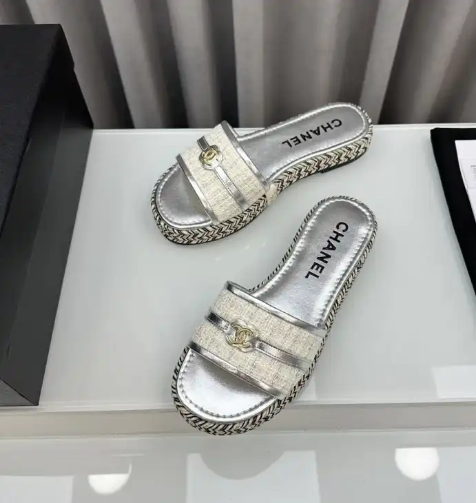 hype Chanel Slippers