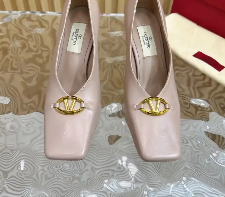 hype Valentino High Heels