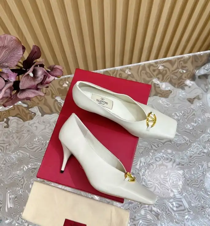 hype Valentino High Heels