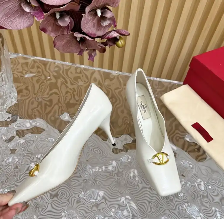 hype Valentino High Heels