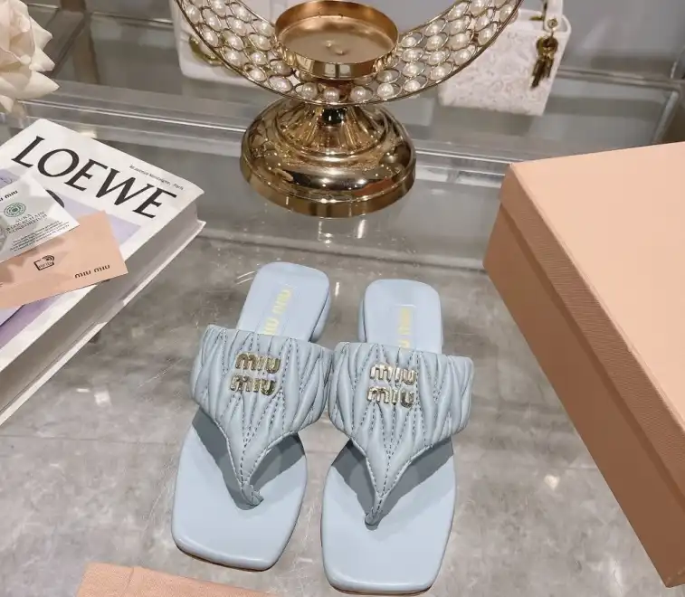 hype Miu Miu Slippers