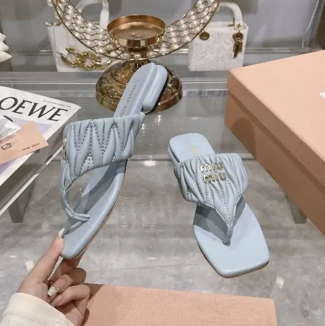 hype Miu Miu Slippers