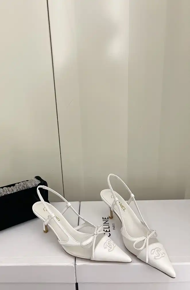 hype Chanel High Heels