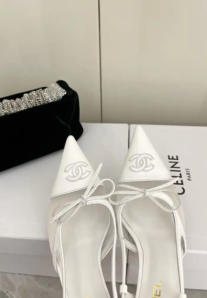 hype Chanel High Heels