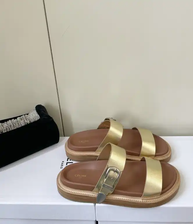 hype Celine Slippers