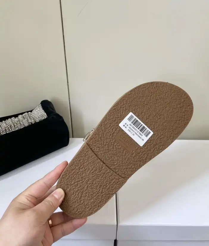 hype Celine Slippers