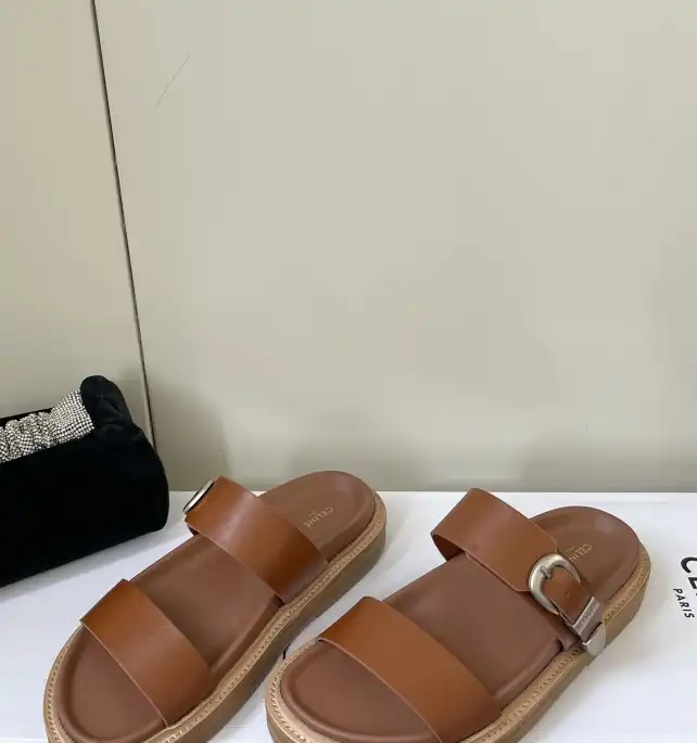 hype Celine Slippers