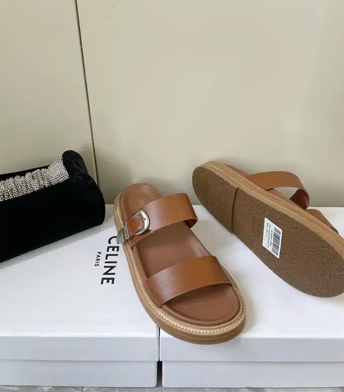 hype Celine Slippers