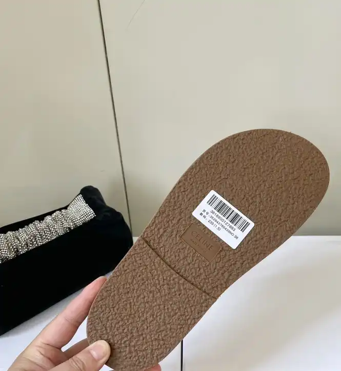 hype Celine Slippers