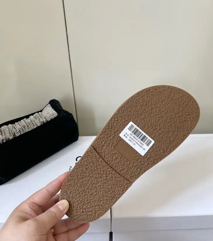 hype Celine Slippers