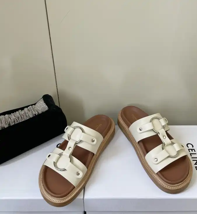 hype Celine Slippers