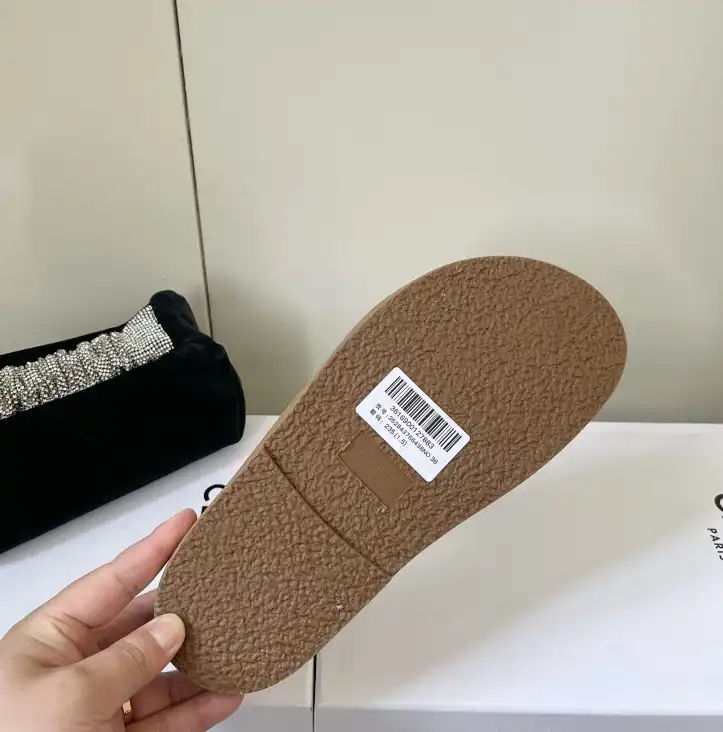 hype Celine Slippers