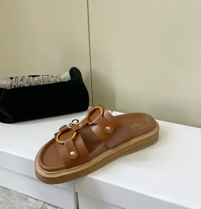 hype Celine Slippers