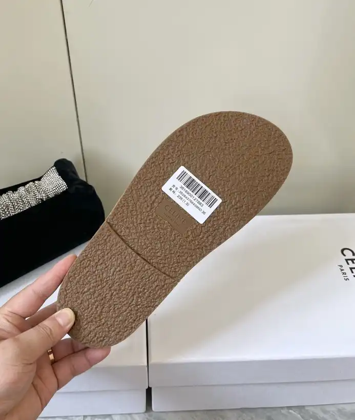 hype Celine Slippers